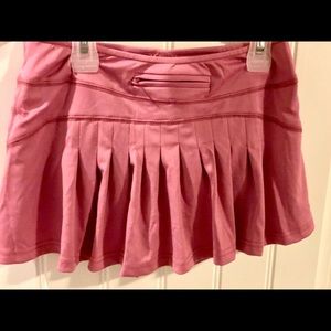 Dusty rose golf/tennis skirt size xs